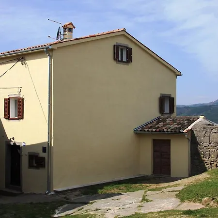 Apartment Bastion Buzet Exterior photo