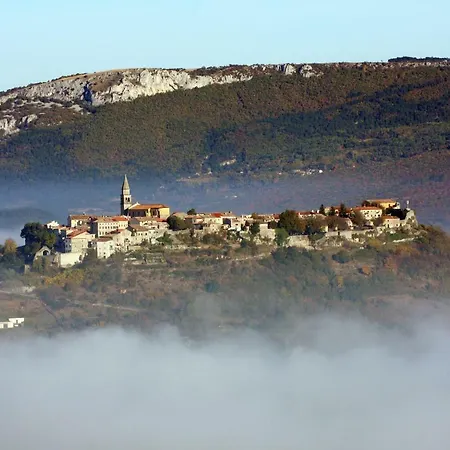 Apartment Bastion Buzet Exterior photo